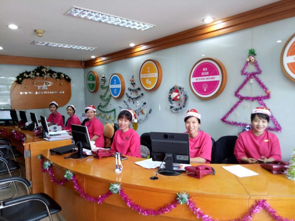 Top 10 nhà cung cấp tên miền